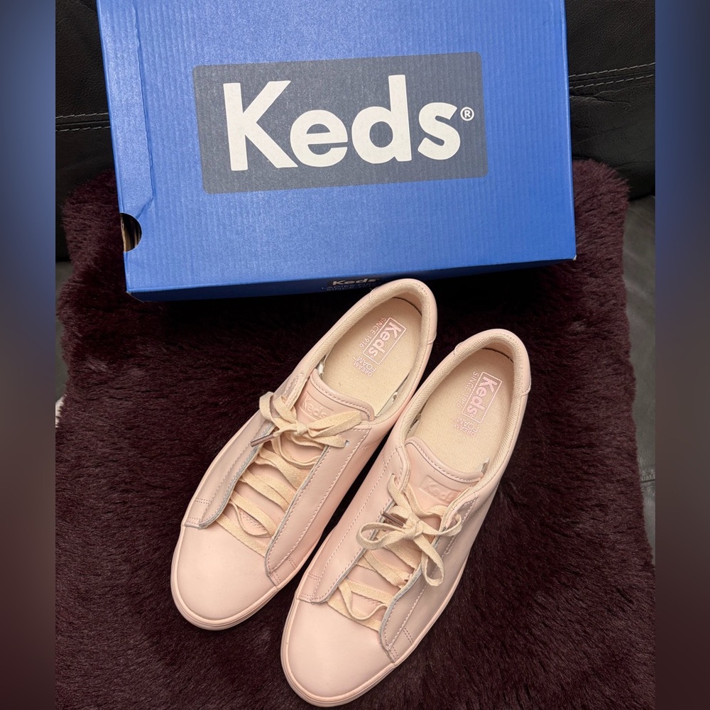 Keds Women's Leather Blush Sneakers